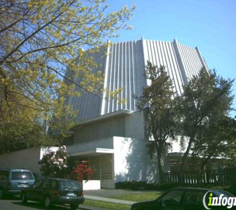 Judaica Shop -Temple De Hirsch Sinai - Seattle, WA