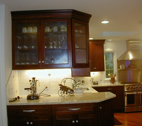 Hans Kitchen & Bath Reimagined by Michael Delcalzo - Pequannock Township, NJ