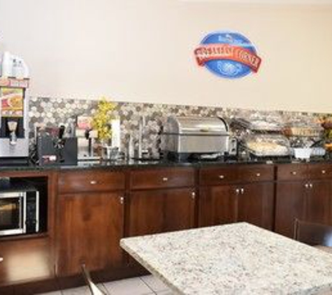 Baymont Inn & Suites - Pierre, SD