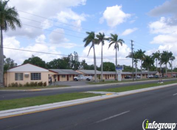 Palm City Motel - Fort Myers, FL