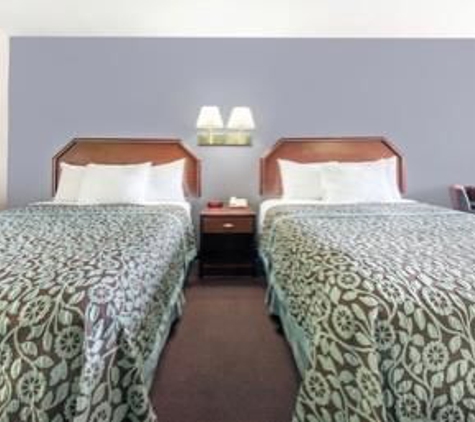 Days Inn by Wyndham Ruidoso Downs - Ruidoso Downs, NM