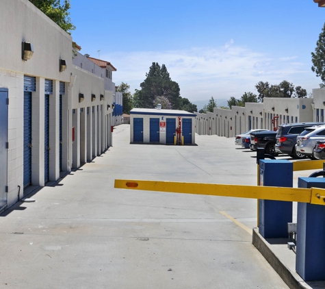 US Storage Centers - La Crescenta, CA