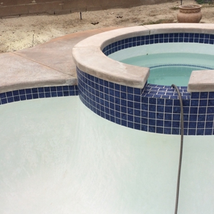 Edy Fernandez Pool Service - Cathedral City, CA