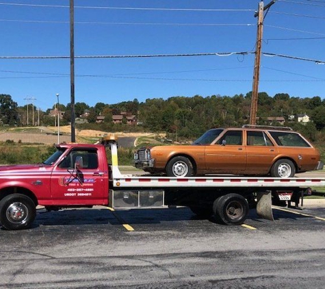 Treadz Tire & Towing - Mount Carmel, TN