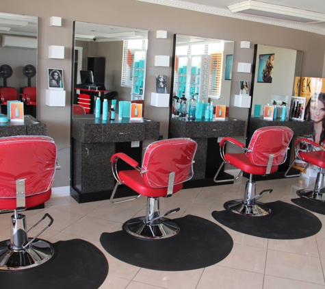 Carmen And Santos Salon - Metairie, LA