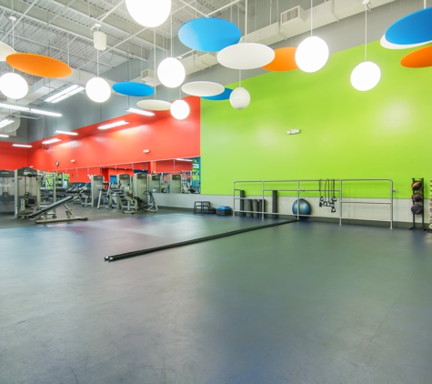 Blink Fitness - Closed - Islandia, NY