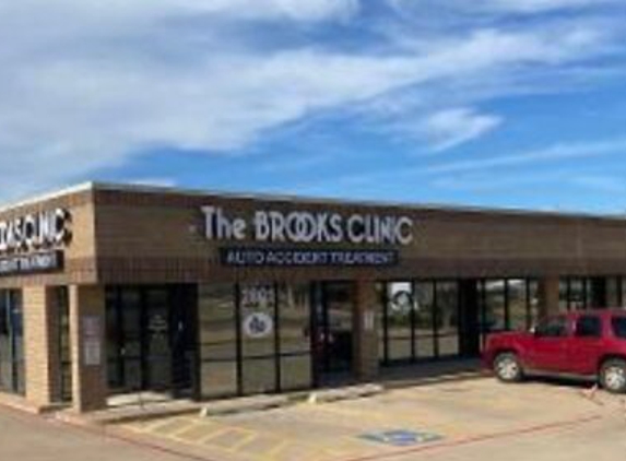 Accident Care at the Brooks Clinic - Midwest City, OK