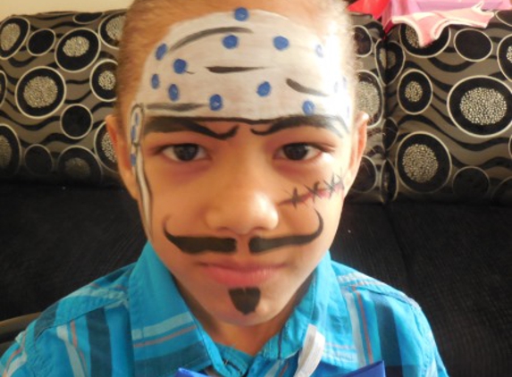 Affordable Fancy Faces Face Painting - Las Vegas, NV