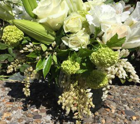 Rose City Floral - Beaverton, OR