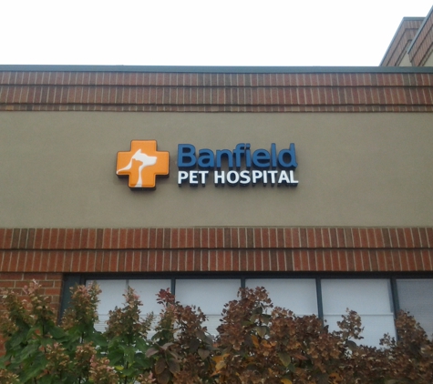 Banfield Pet Hospital - Bloomingdale, IL