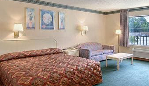 Days Inn - Cheraw, SC