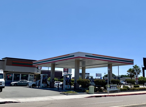 7-Eleven - San Diego, CA. July 15, 2022