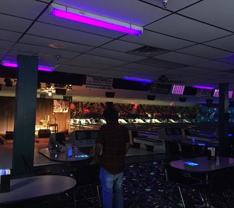 Classic Lanes - Rochester Hills, MI