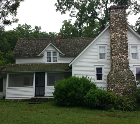 Laura Ingalls Wilder Historic Home and Museum - Mansfield, MO