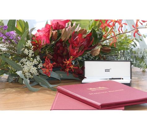 Genine Houston Marriage Celebrant - Fremantle, WA