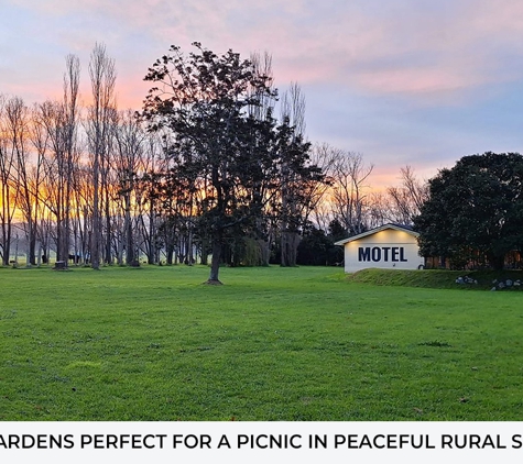 Moruya Motel - Moruya, NSW. Manicured Gardens Perfect For A Picnic In Peaceful Rural Surrounding