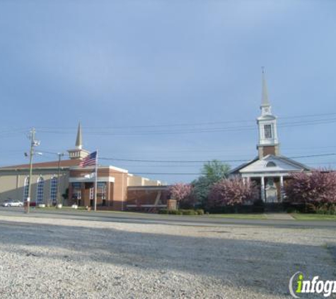 Roswell Street Baptist Church - Marietta, GA