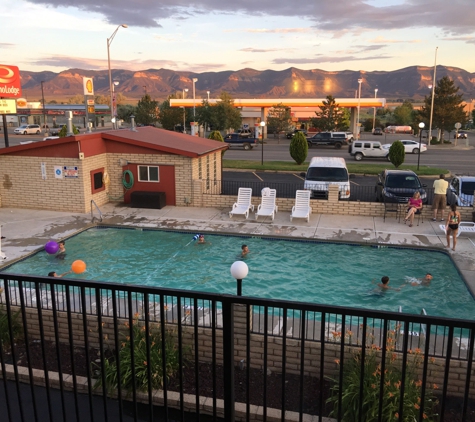 Econo Lodge - Cortez, CO