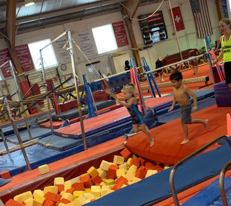 Swiss Turners Gymnastic Academy - Milwaukee, WI