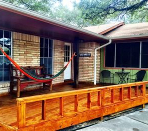 The Cove BNB - Austin, TX