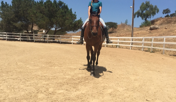 Rolling Hills Boarding Stables of Poway - Poway, CA