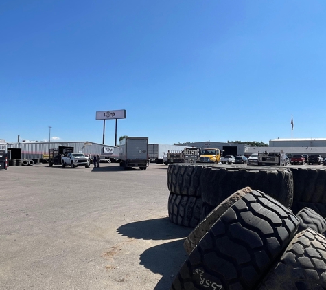 GCR Tires & Service - Commerce City, CO