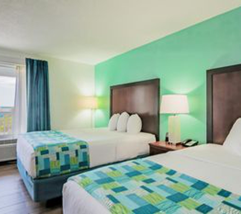 Travelodge Pensacola Beach - Gulf Breeze, FL