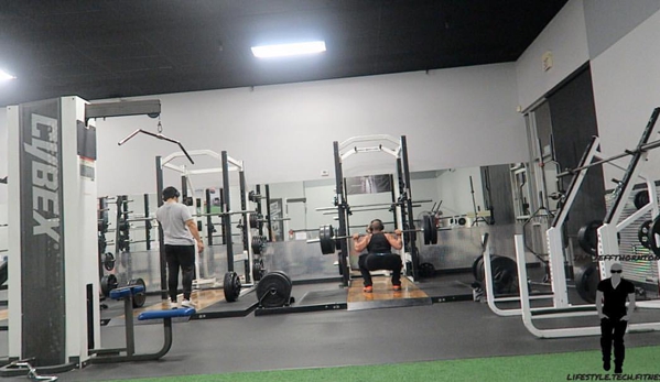 Independence Gym - Scottsdale, AZ