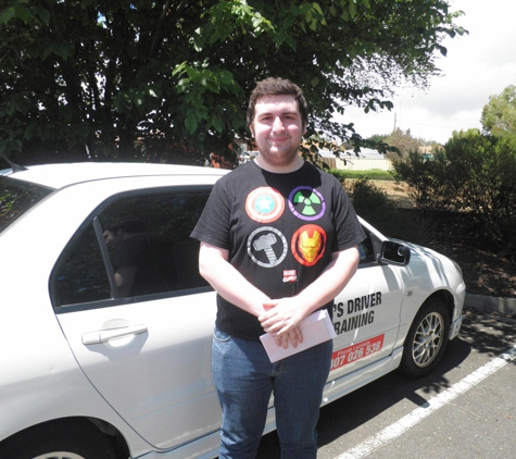 LJ's Driver Training - Castlemaine, VIC