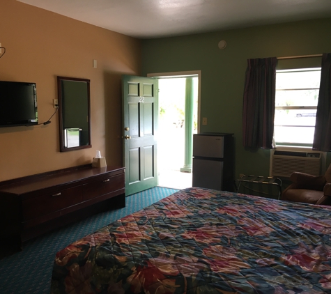 Glen Oaks Motels - Bainbridge, GA