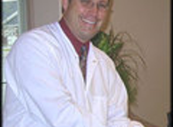 Brad L Oswald, DDS - Ammon, ID