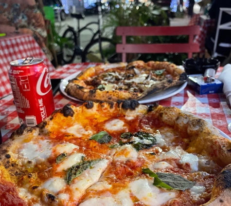 La Leggenda Pizzeria - Miami Beach, FL