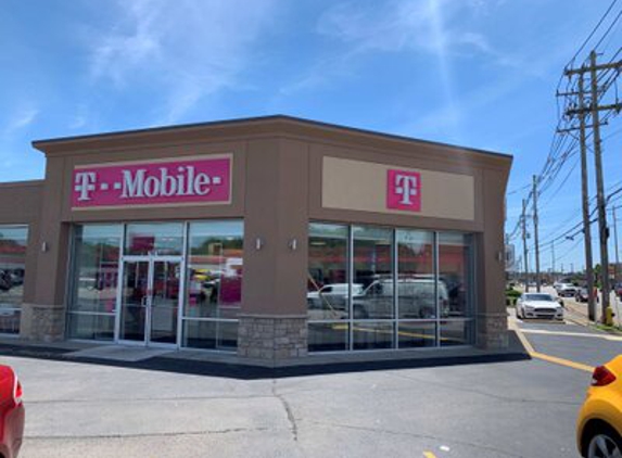 T-Mobile - Louisville, KY