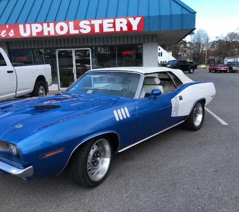 Lee's Auto Upholstery - Newport News, VA. Challenger - Top install, custom door panels, Custom seats