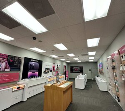 T-Mobile - Los Banos, CA