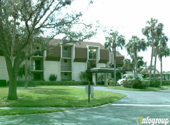 Woodland Condominium & Home Owner Association - Palm Beach Gardens, FL