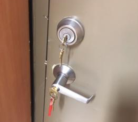 Mr Tampa Locksmith Inc - Tampa, FL