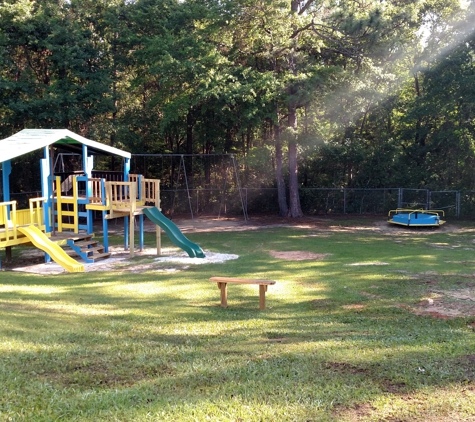 Pleasanton Hills Mobile Home Park - Mobile, AL