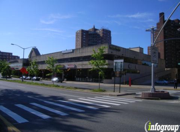 Huang K Chinese Restaurant - Woodside, NY