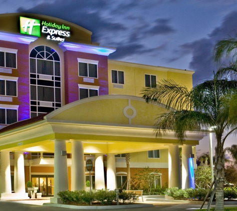 Holiday Inn Express & Suites Port St. Lucie West - Port Saint Lucie, FL