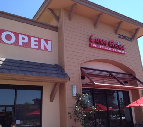 Luna Grill Lake Forest - Lake Forest, CA