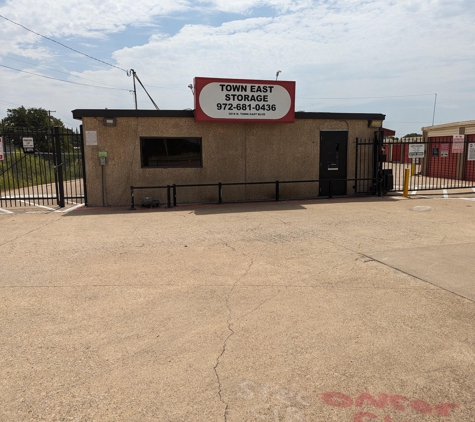 Town East Storage - Mesquite, TX