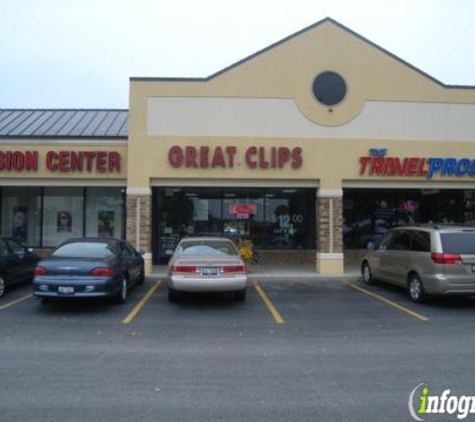 Great Clips - Wheaton, IL