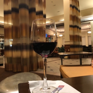 Hilton Garden Inn Cleveland Airport - Cleveland, OH