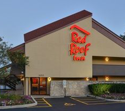 Red Roof Inn - Oak Creek, WI