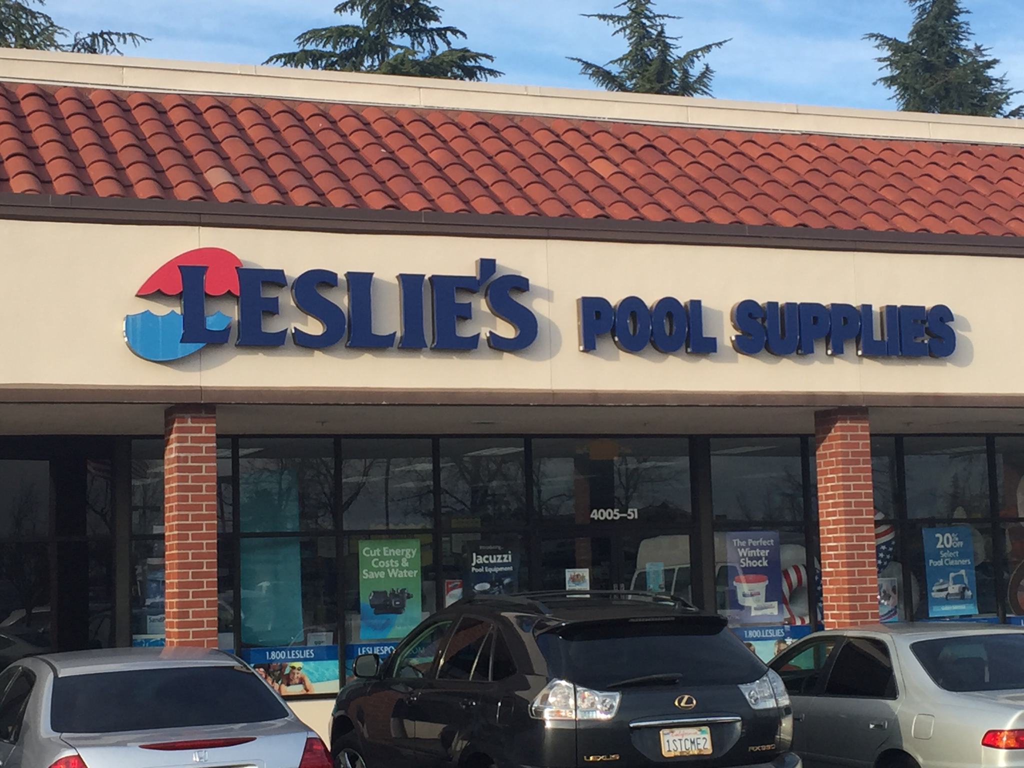 Leslie Pool Supplies