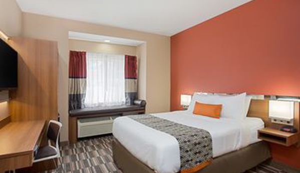 Microtel Inn & Suites by Wyndham Walterboro - Walterboro, SC