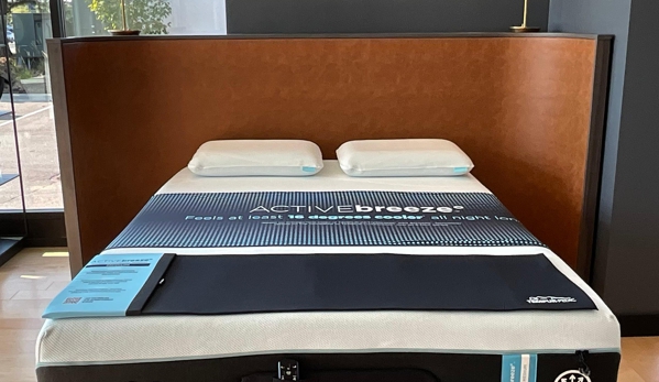 Tempur-Pedic Flagship Store - Edina, MN