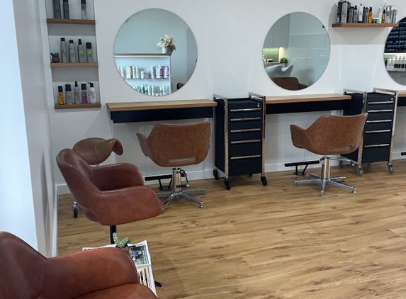 Clippers Salon - Wingham, NSW. Hairdressers Near Me