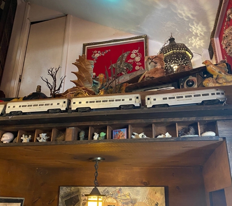 Station Bar and Curio - Woodstock, NY